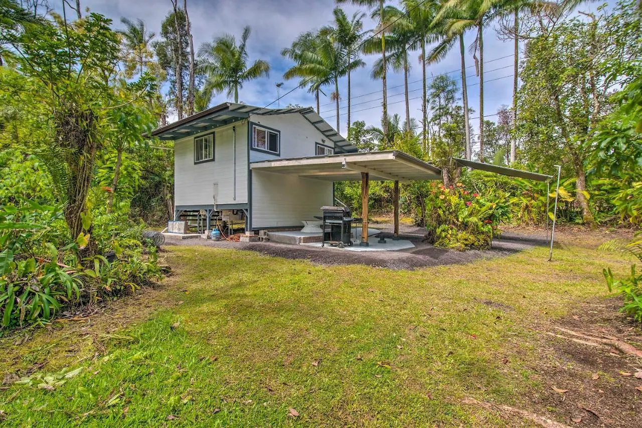 Cozy Pahoa Hideaway Near Black-Sand Beaches! 0*,  United States